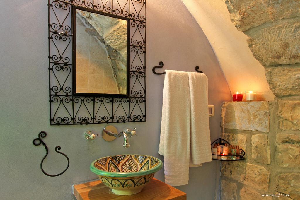 Hotel Beit Ha'Omanim Safed Zimmer foto